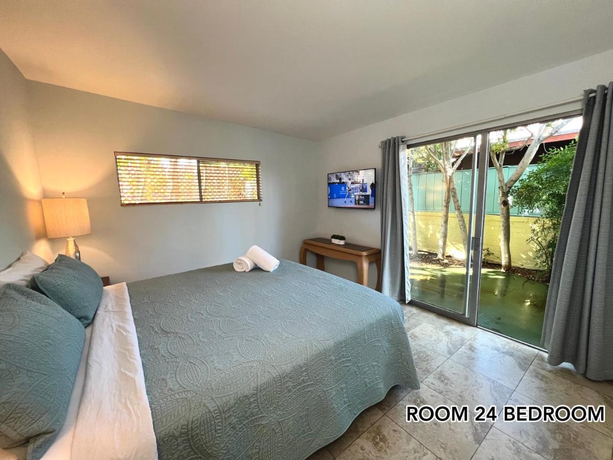  | Atrium at Vista Grande - A Gay Men's Resort