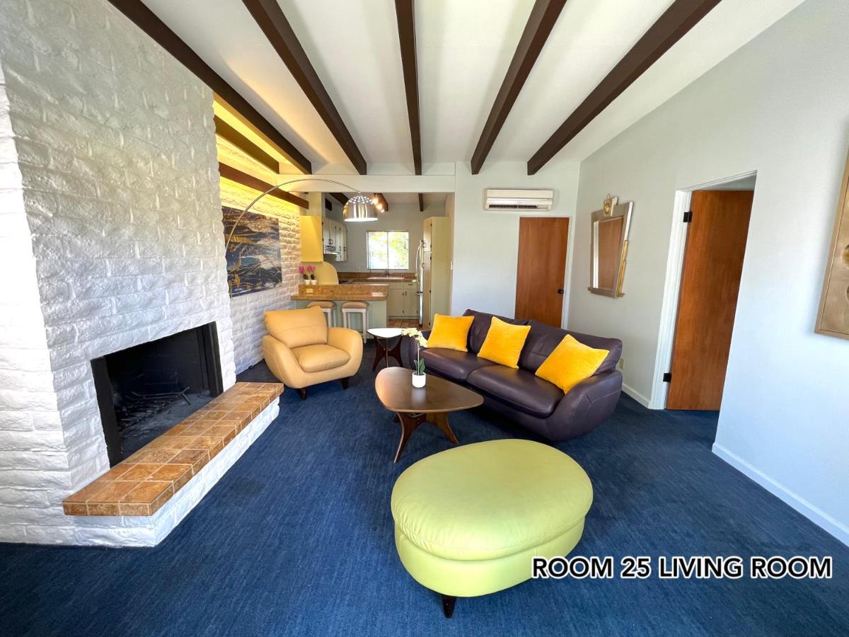  | Atrium at Vista Grande - A Gay Men's Resort