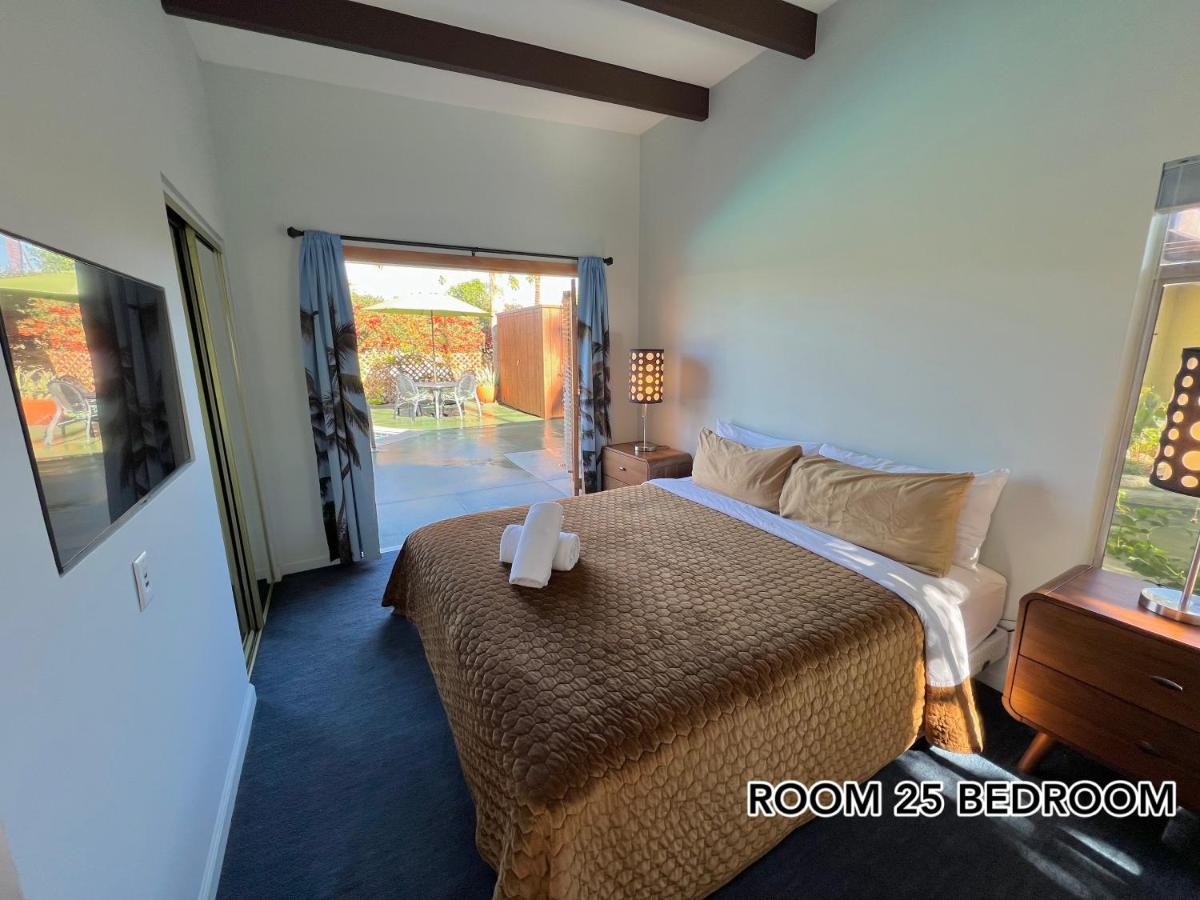  | Atrium at Vista Grande - A Gay Men's Resort