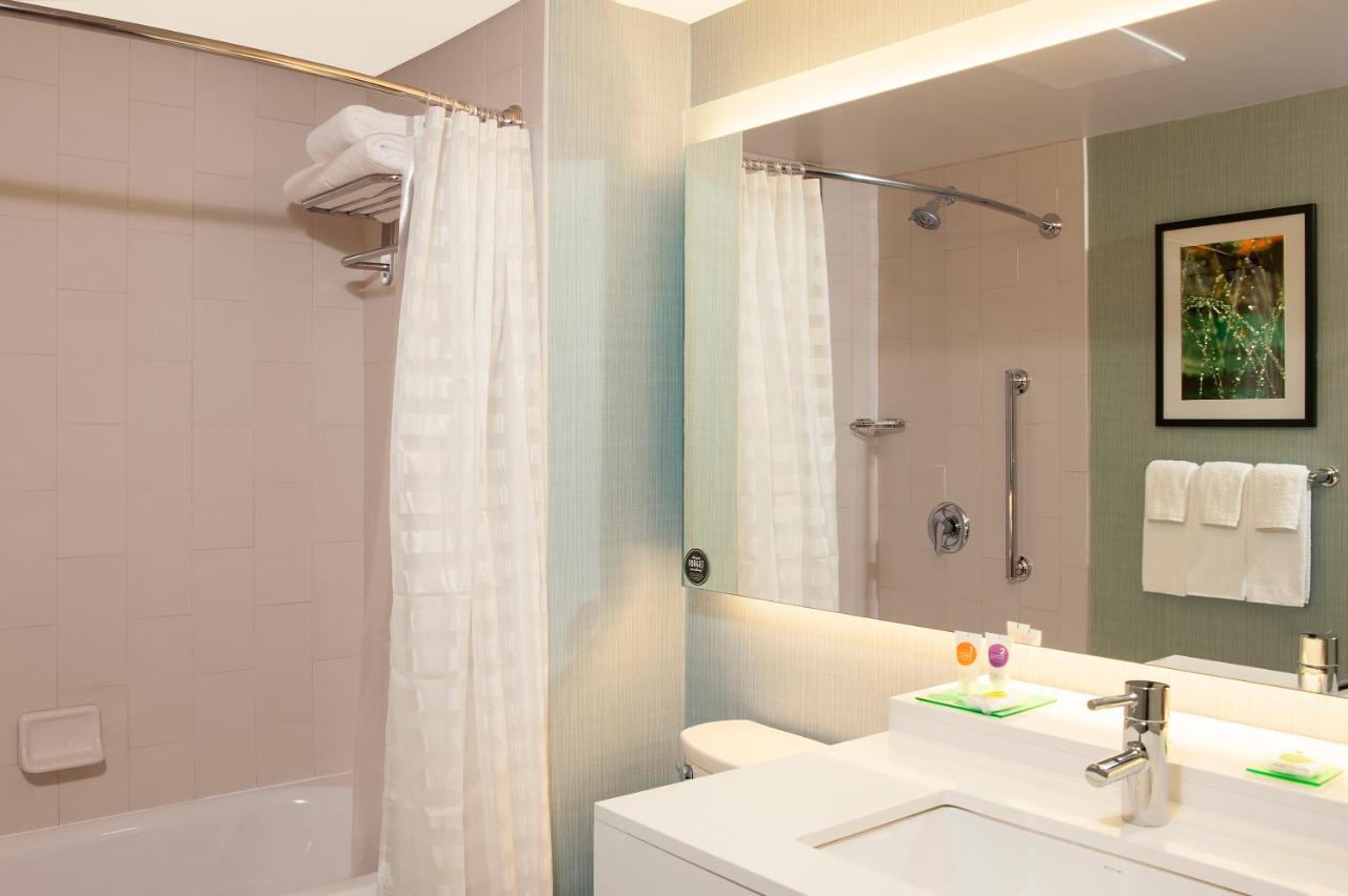 Queen Room with Two Queen Beds at Hyatt Place Champaign-Urbana