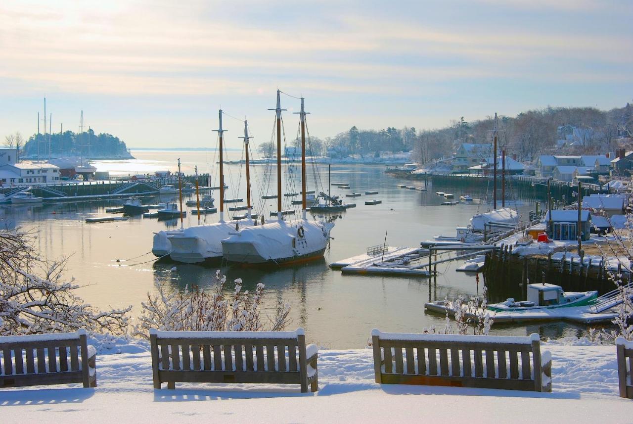 | Relais Chateaux Camden Harbour Inn