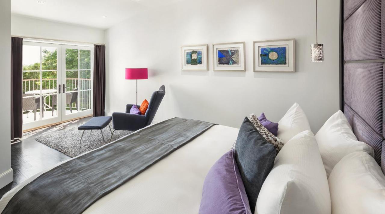 | Relais Chateaux Camden Harbour Inn