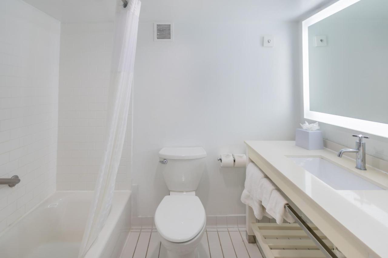 Accessible Suite with Two Queen Beds Sofabed - Non Smoking at Clarion Pointe Galveston Seawall