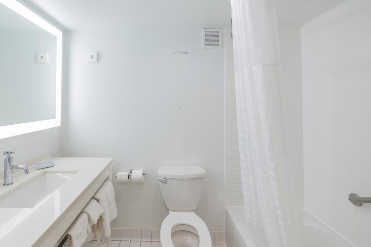 Accessible Suite with Two Queen Beds Sofabed - Non Smoking at Clarion Pointe Galveston Seawall