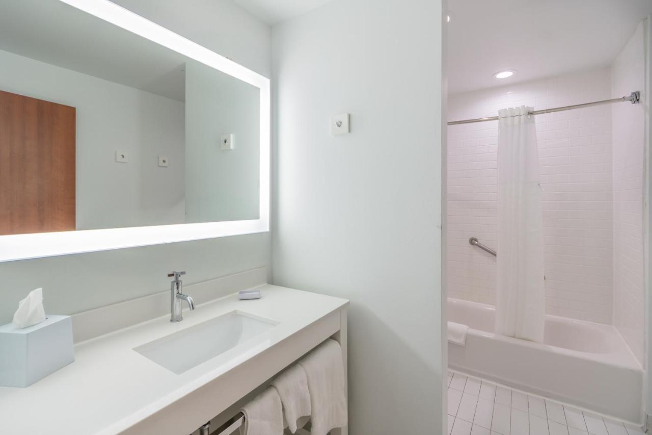 Accessible Suite with Two Queen Beds Sofabed - Non Smoking at Clarion Pointe Galveston Seawall