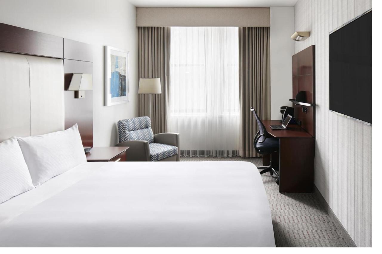 Mobility Accessible Standard Room at Club Quarters Hotel Wacker at Michigan, Chicago