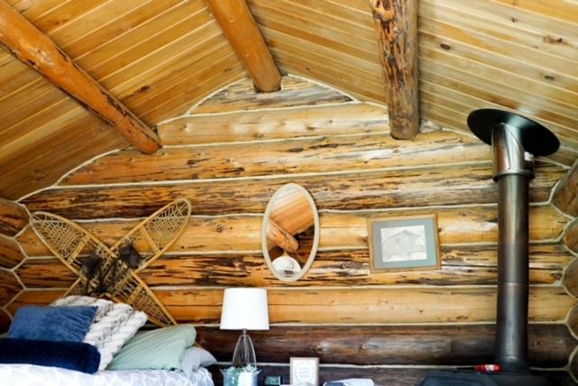 | Hope Alaska's Bear Creek Lodge
