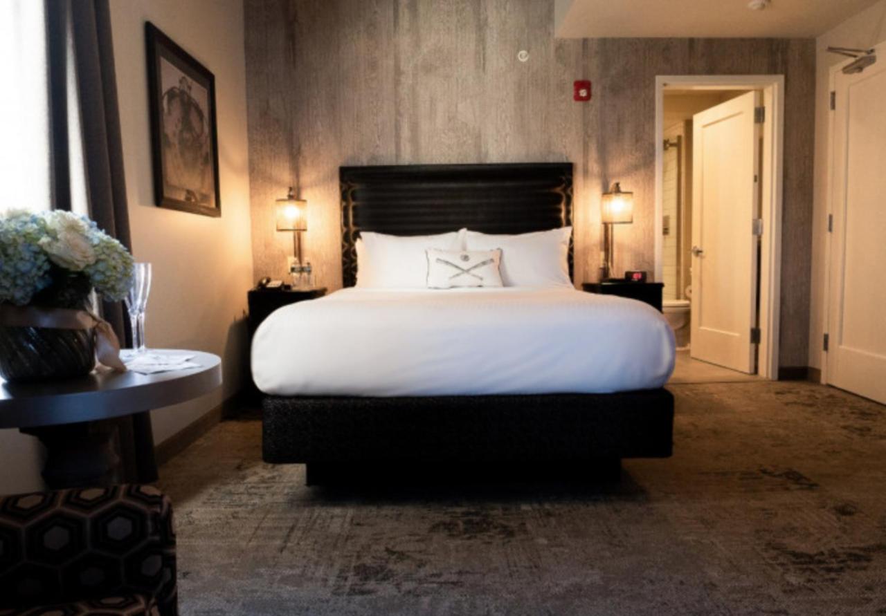 Queen Suite at The Railroad Inn