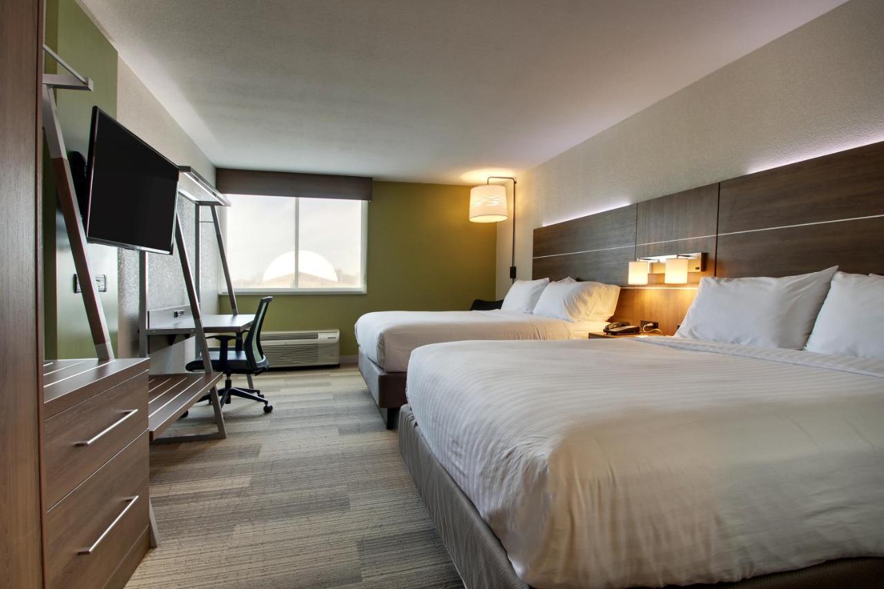 Double or Twin Room at Holiday Inn Express & Suites Wapakoneta by IHG