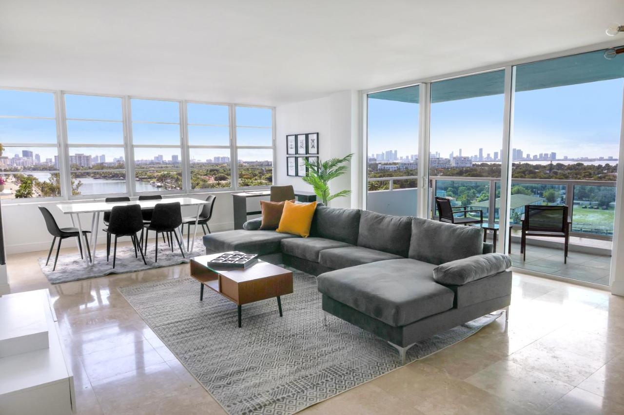 Corner Bayview Master Suite 2 Bedroom 2 Bath and Kitchen at Seacoast Suites on Miami Beach