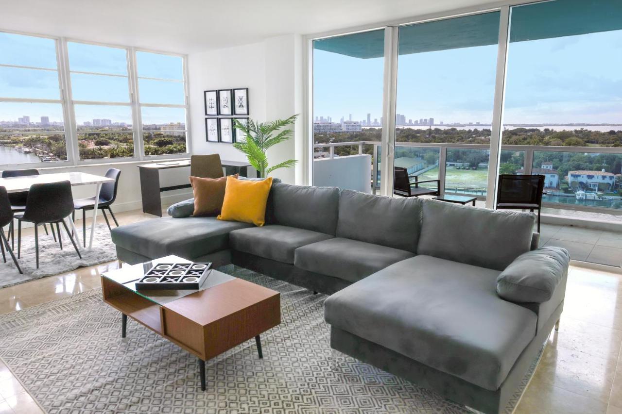 Corner Bayview Master Suite 2 Bedroom 2 Bath and Kitchen at Seacoast Suites on Miami Beach