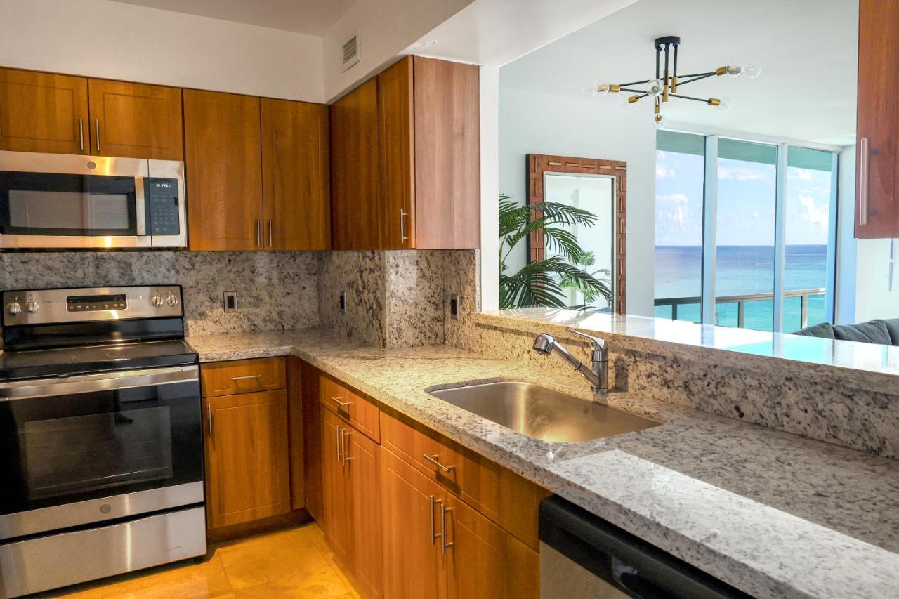 | Seacoast Suites on Miami Beach