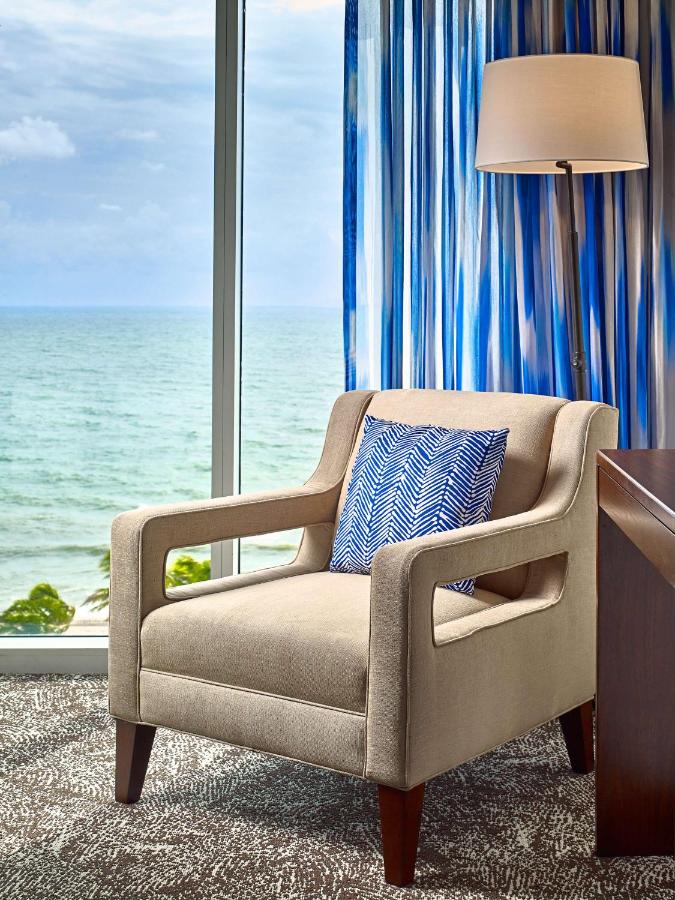Preferred King Curve Room with Ocean View at Sonesta Fort Lauderdale Beach