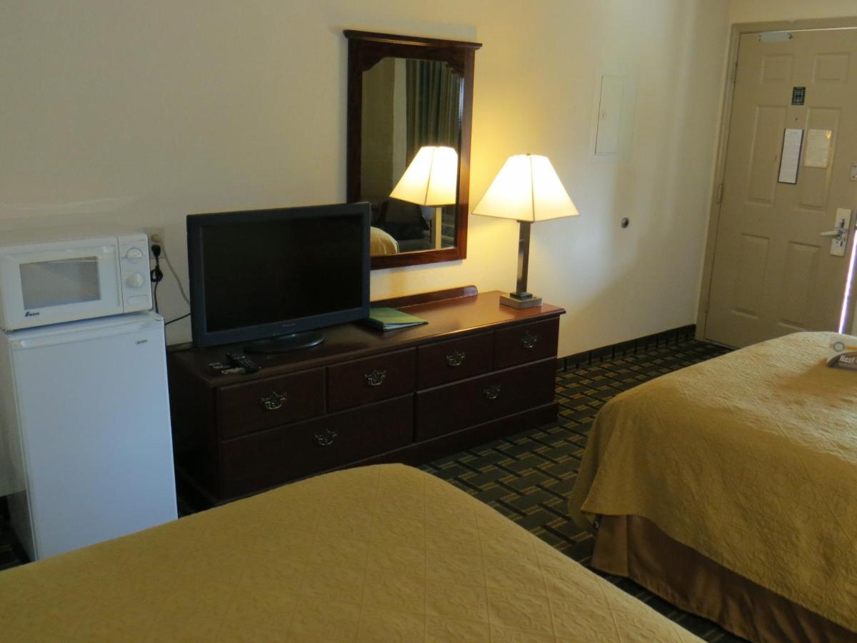 Double Room - Non-Smoking at Quality Inn & Suites Morrow Atlanta South