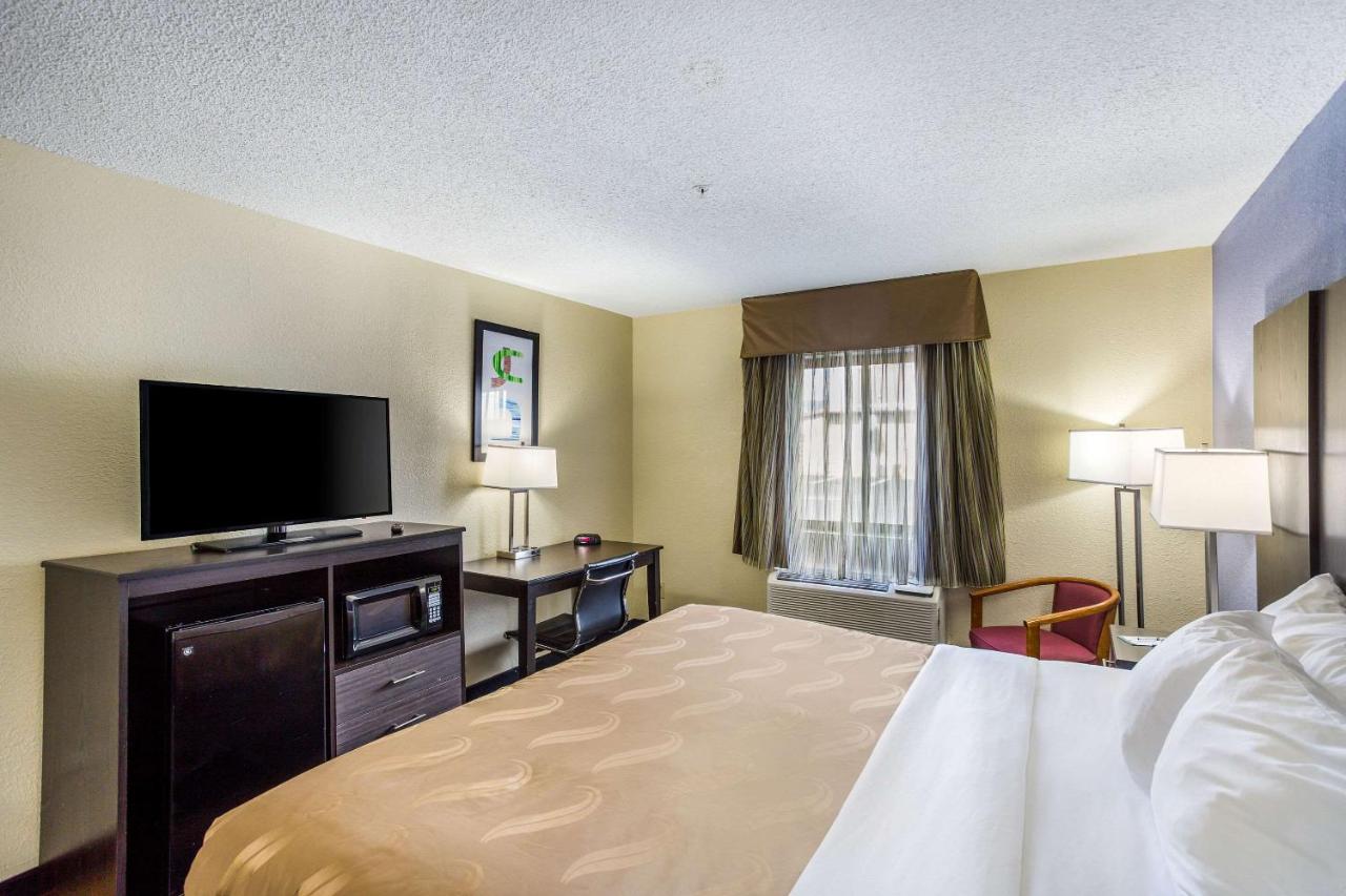 Standard King Room - Non Smoking at Quality Inn Charleston South