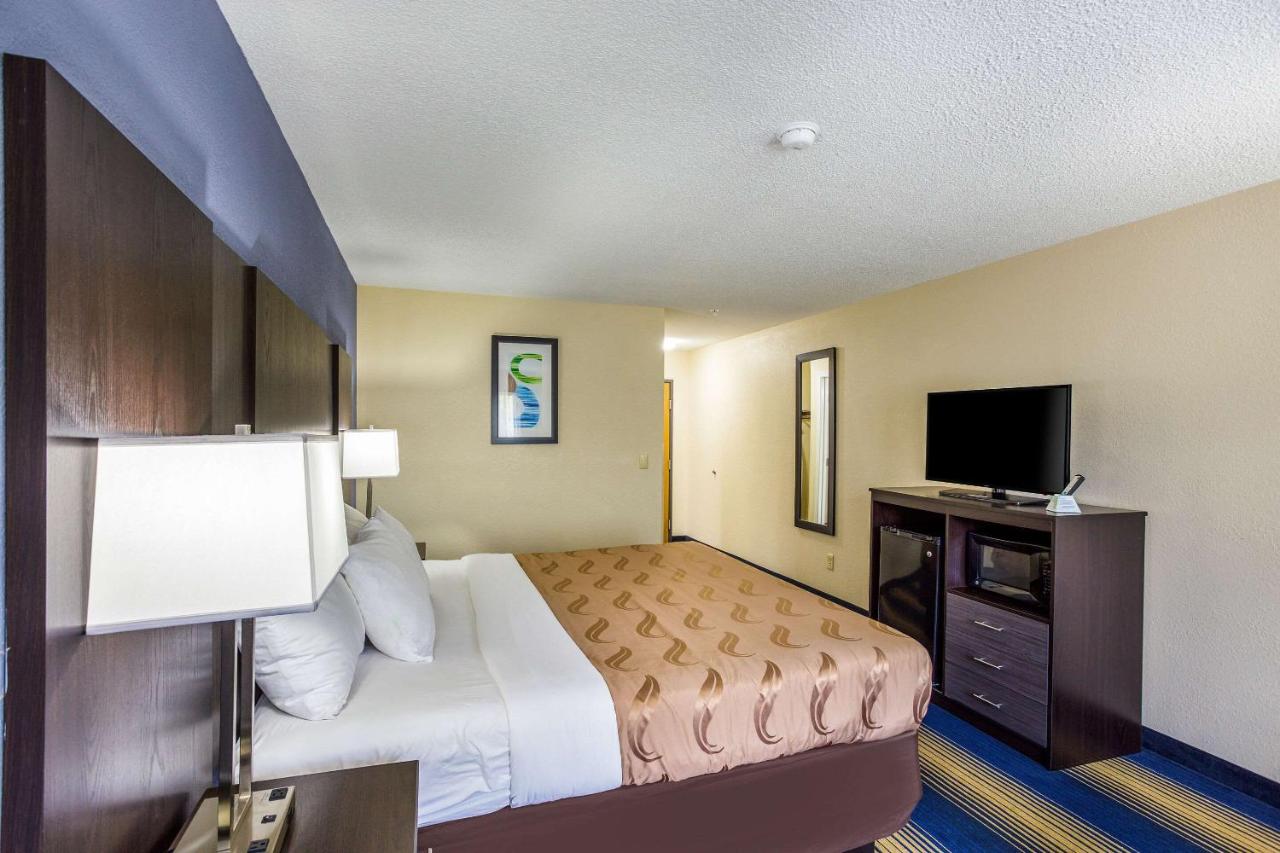 Standard King Room - Non Smoking at Quality Inn Charleston South