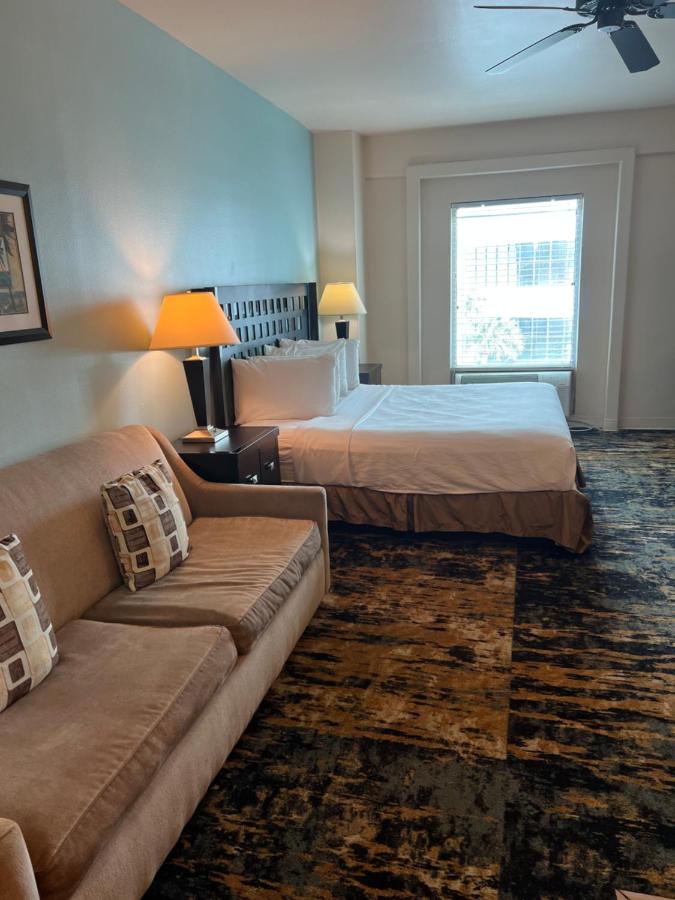 King Suite with Sofa Bed at Sunchase Inn & Suites