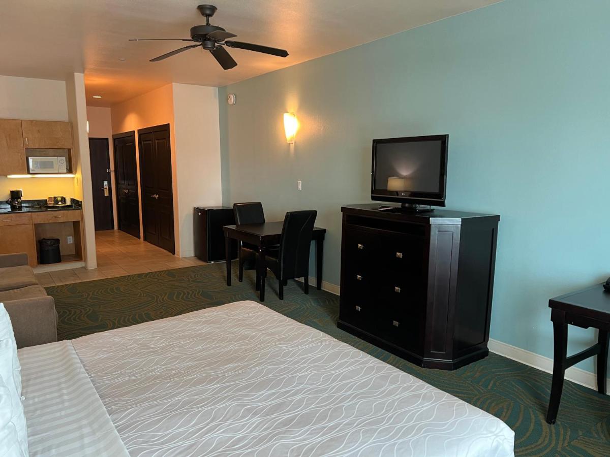 King Suite with Sofa Bed at Sunchase Inn & Suites