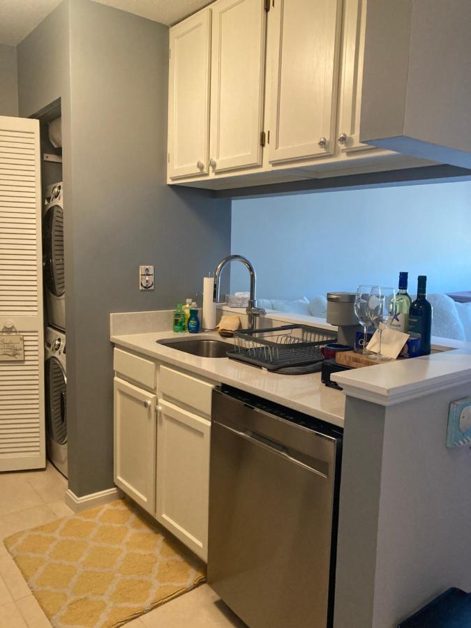 | Lovely Condo on Golf Course with Country Club