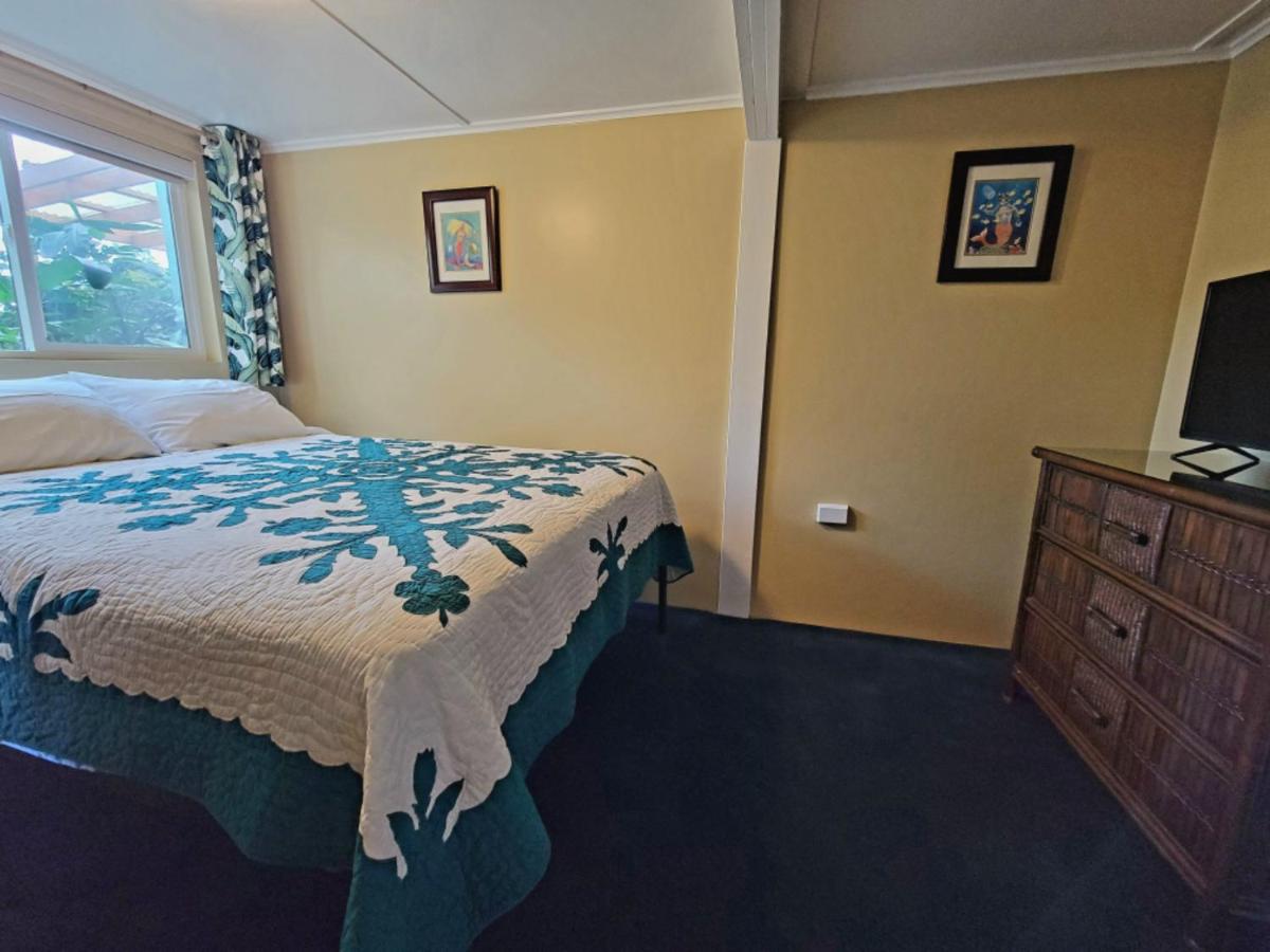 | Wailuku Guesthouse
