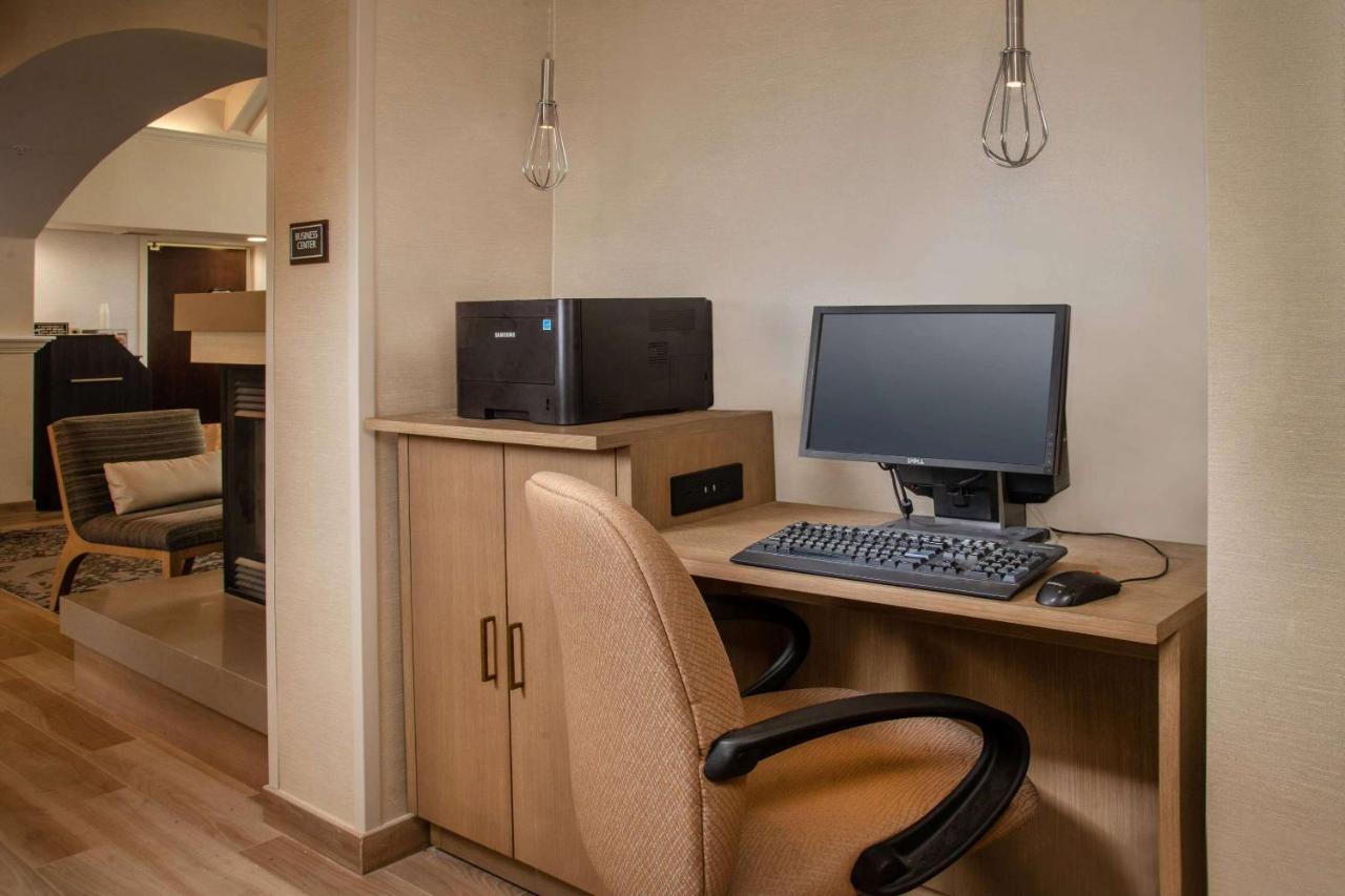 | Sonesta ES Suites Baltimore BWI Airport