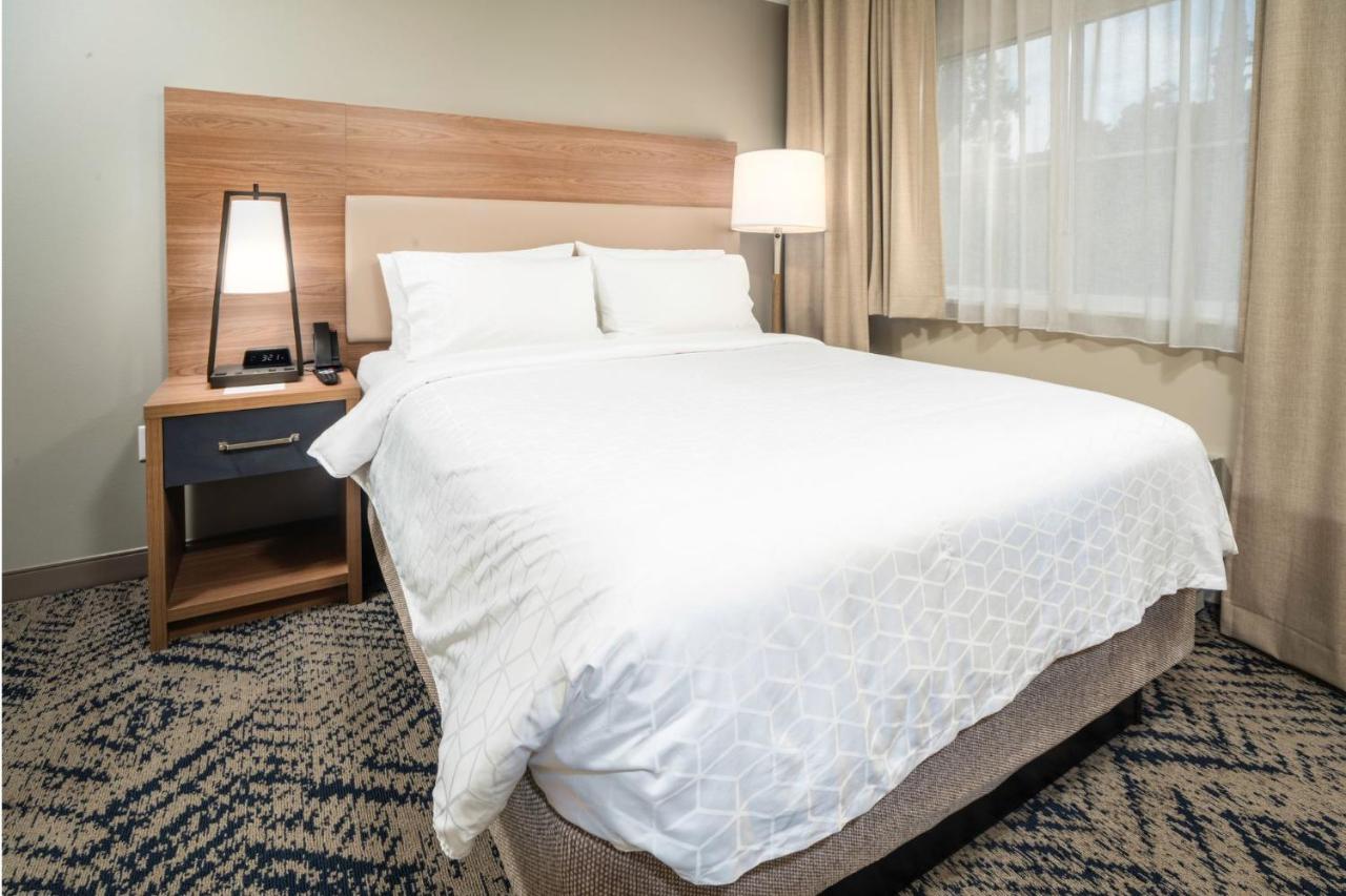  | Candlewood Suites Charleston – Mt. Pleasant, an IHG Hotel