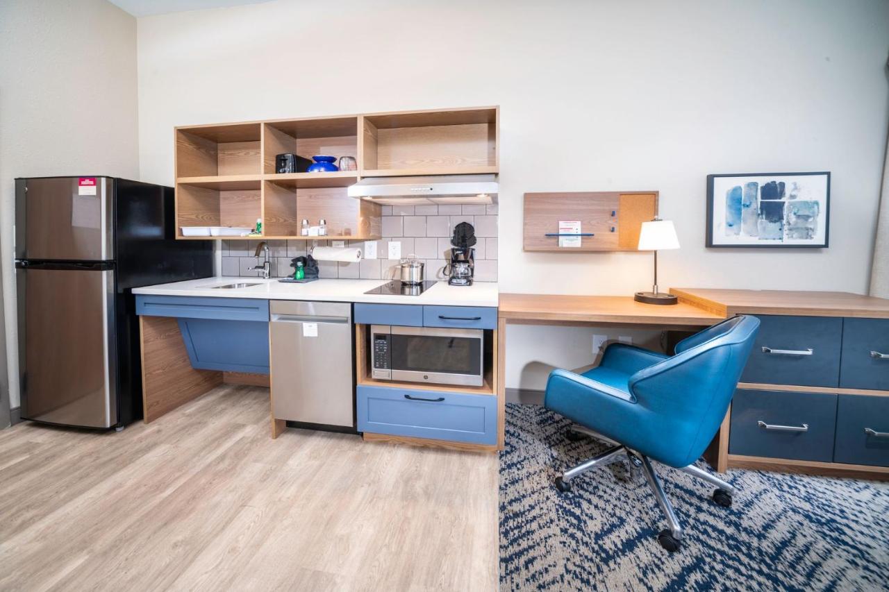  | Candlewood Suites Charleston – Mt. Pleasant, an IHG Hotel