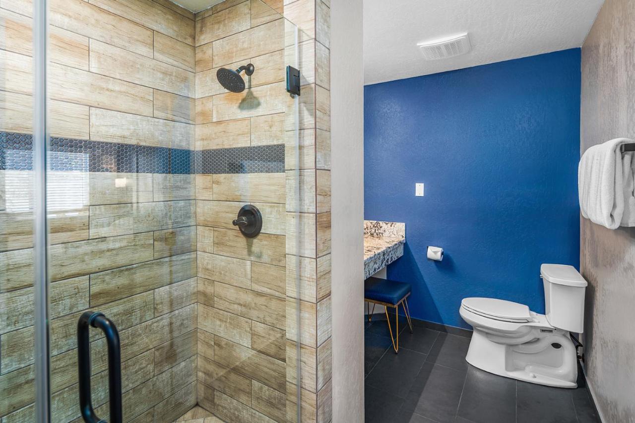 | The Inn at Boatworks, Lake Tahoe