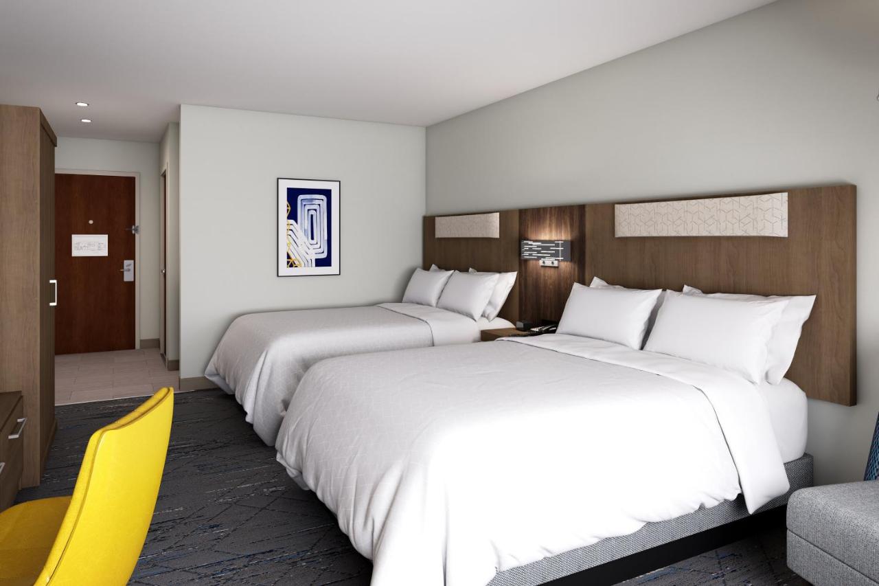 Queen Room with Two Queen Beds - Non-Smoking at Holiday Inn Express & Suites Charlottesville by IHG