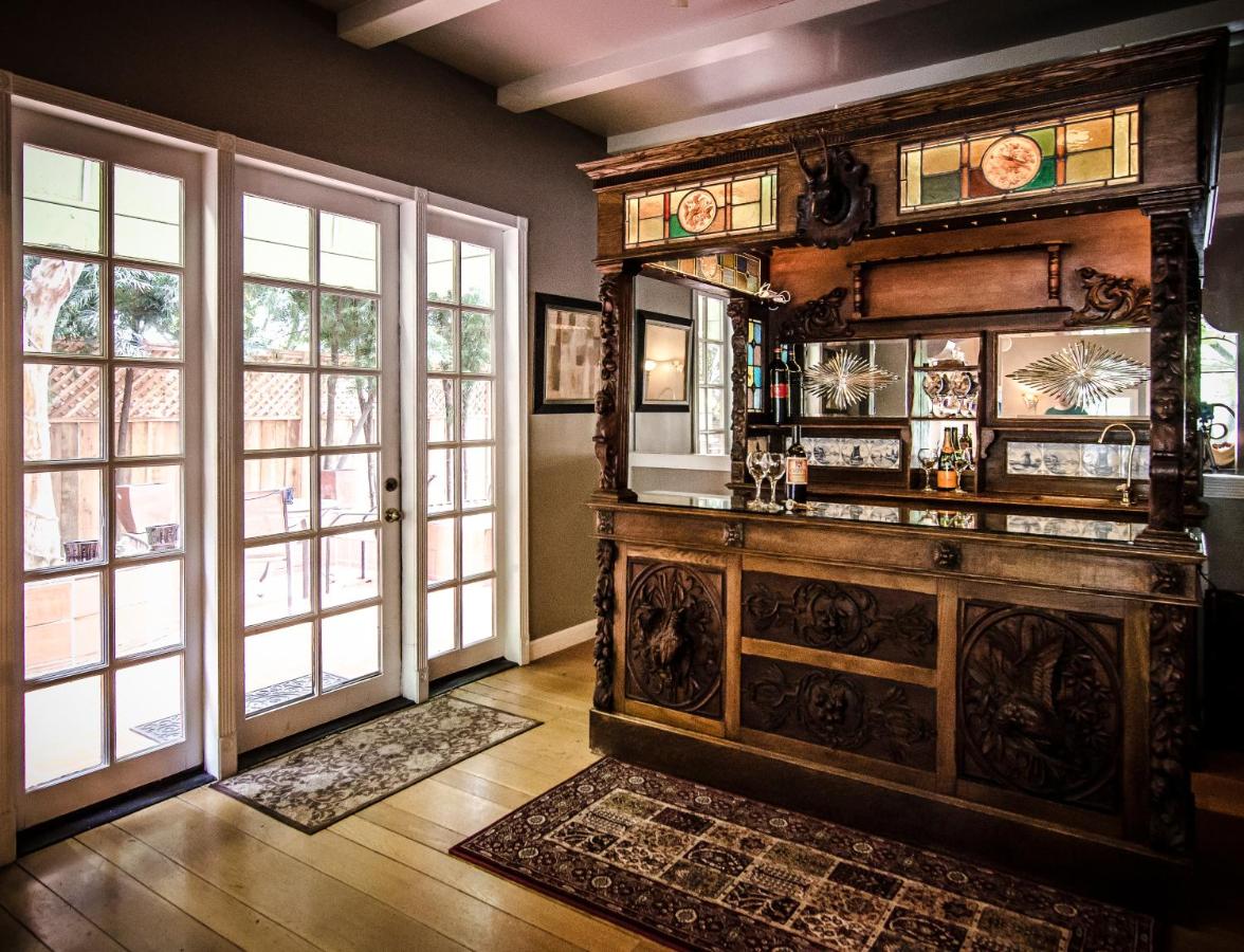 | Inn at Parkside