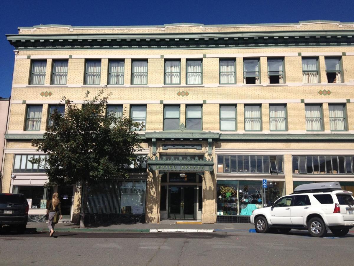 | Hotel Arcata