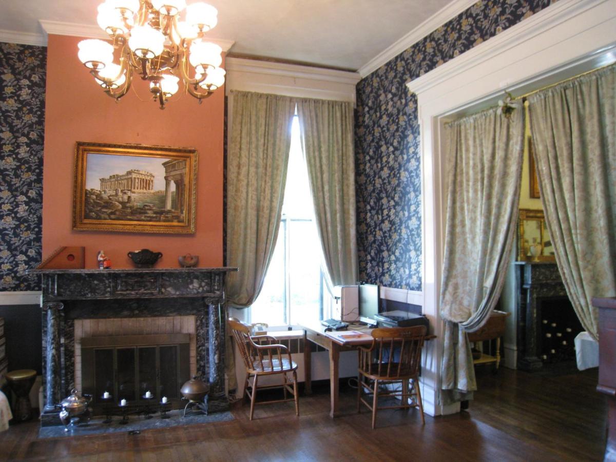  | Allegheny Street Bed & Breakfast