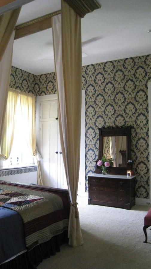  | Allegheny Street Bed & Breakfast