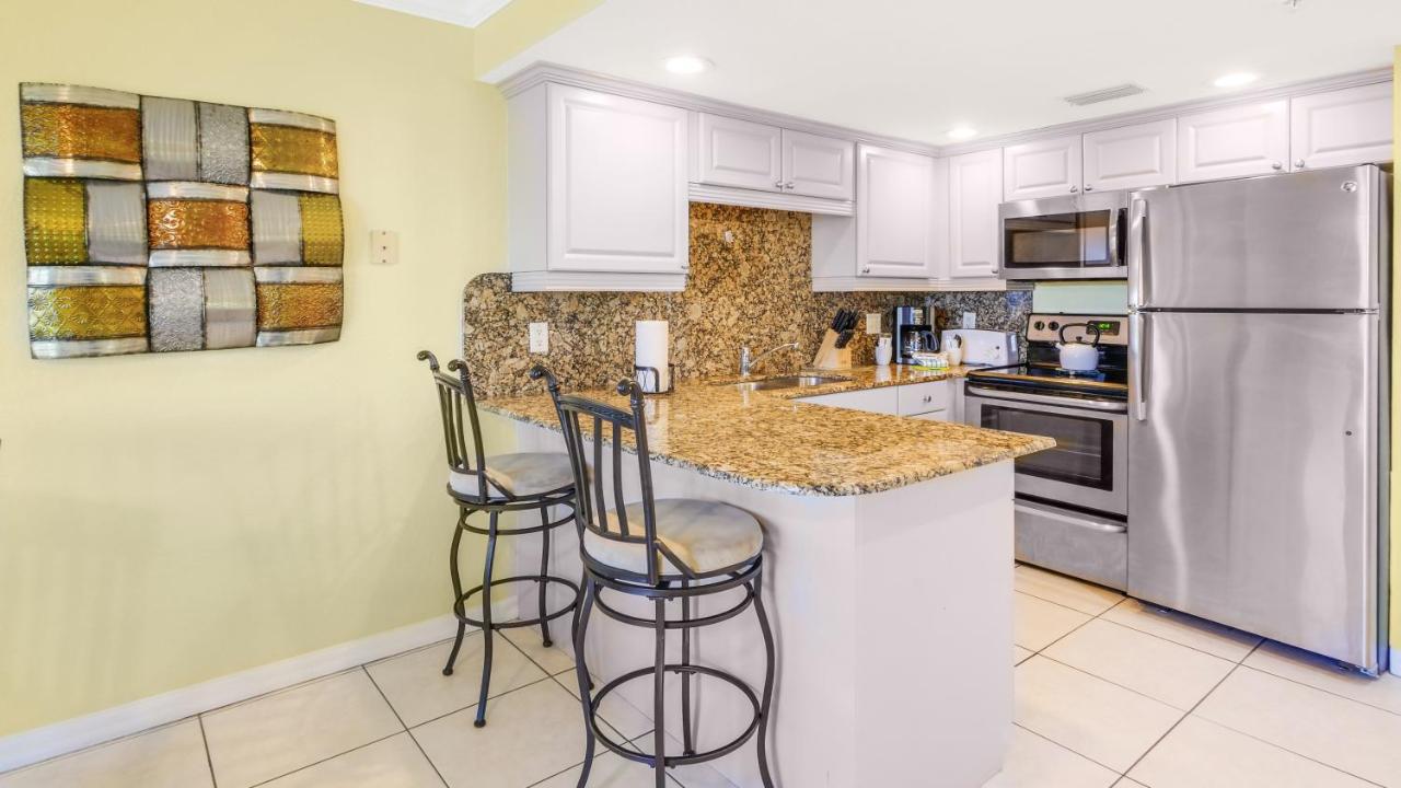  | South Beach Condo Hotel