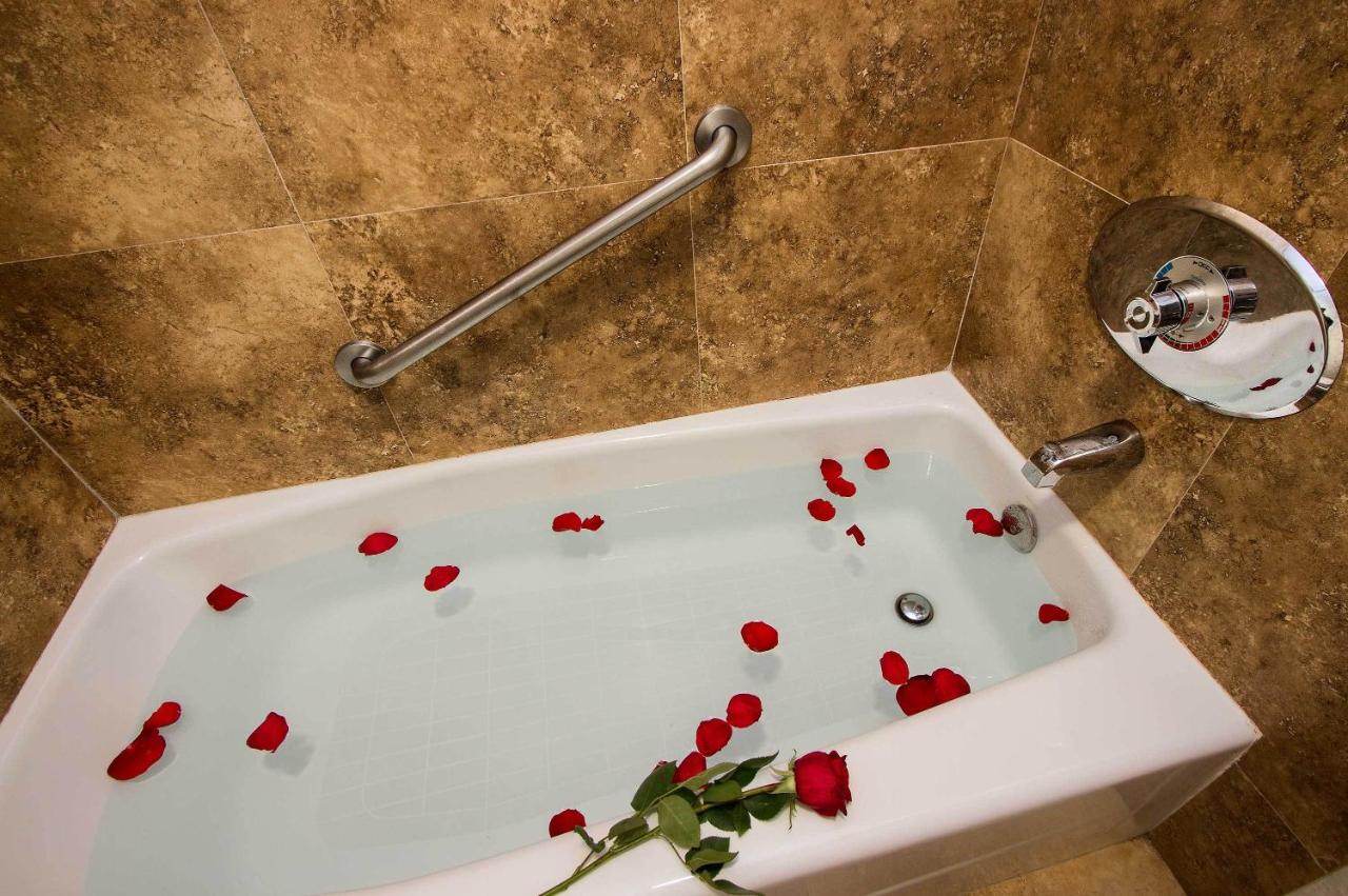  | Regency Inn in Los Angeles