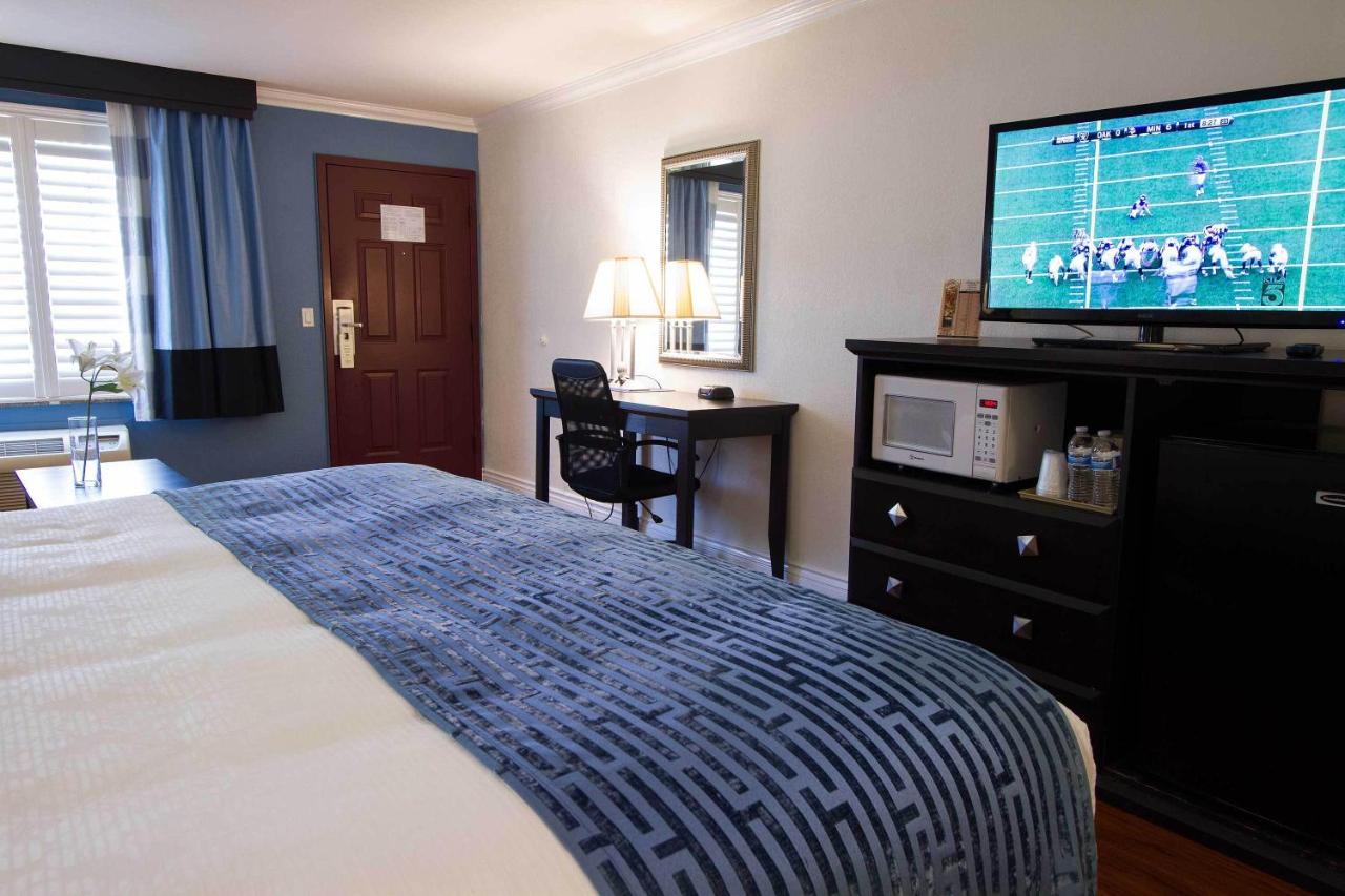  | Regency Inn in Los Angeles