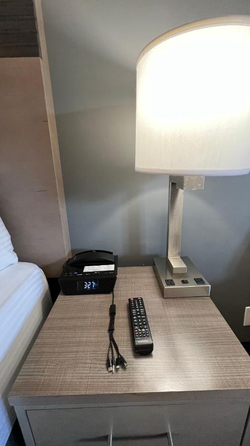 | Pacific Motor Inn