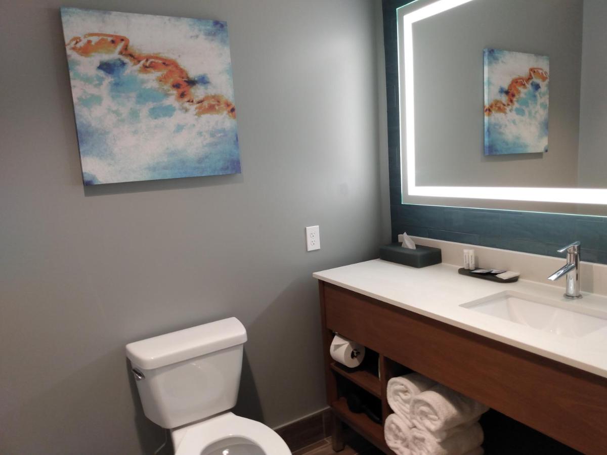 Queen Room with Two Queen Beds - Non-Smoking at La Quinta Inn & Suites by Wyndham Bardstown