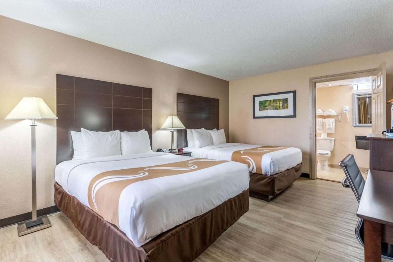 Queen Room with Two Queen Beds - Mobility Accessible/Non-Smoking at Quality Inn Pasadena - Houston East