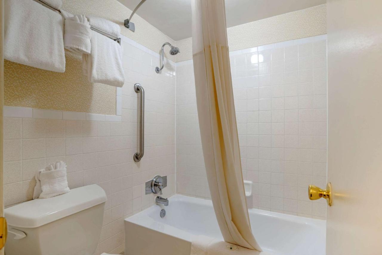 Queen Room with Two Queen Beds at Quality Inn Fredericksburg near Historic Downtown