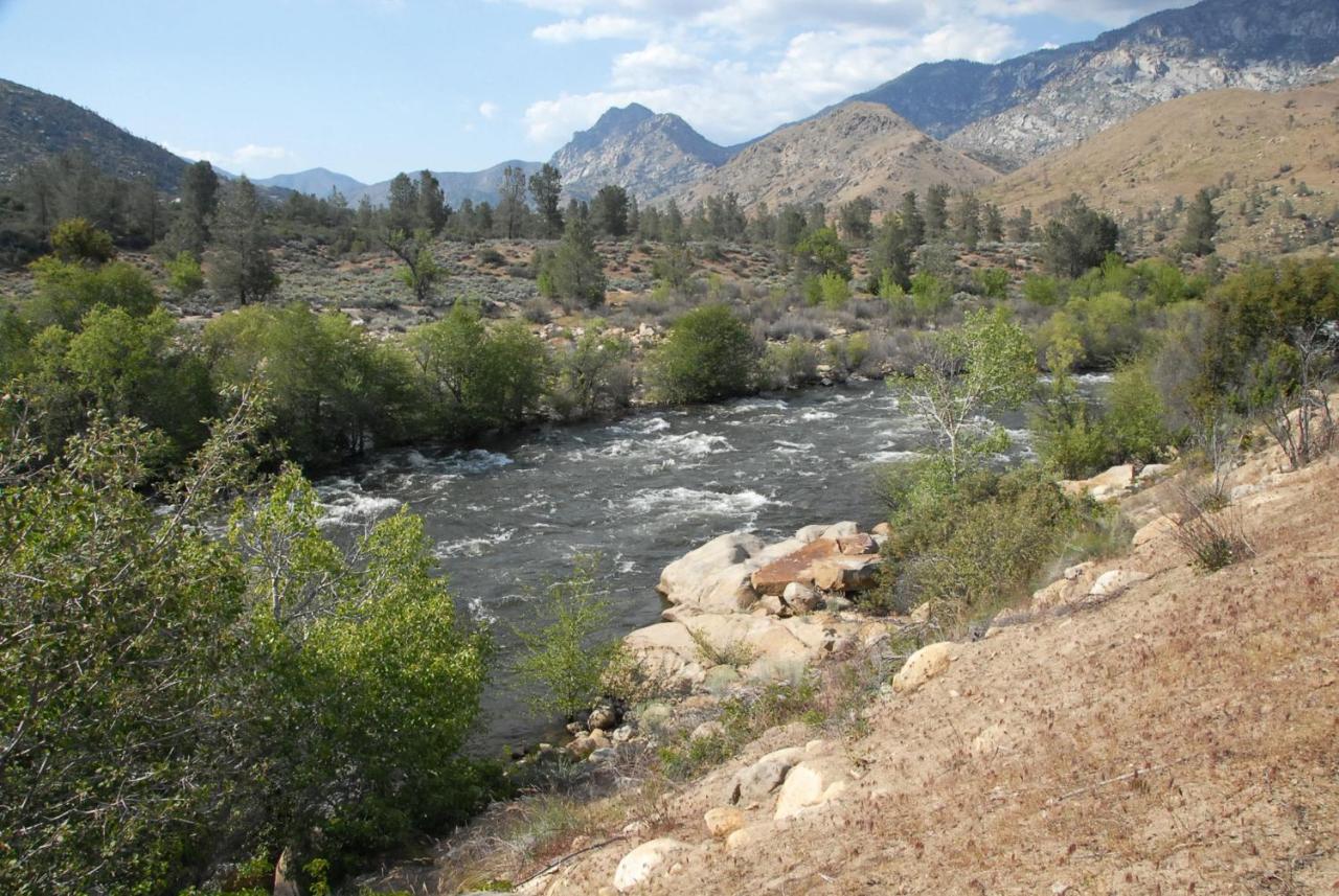 | Corral Creek Lodge
