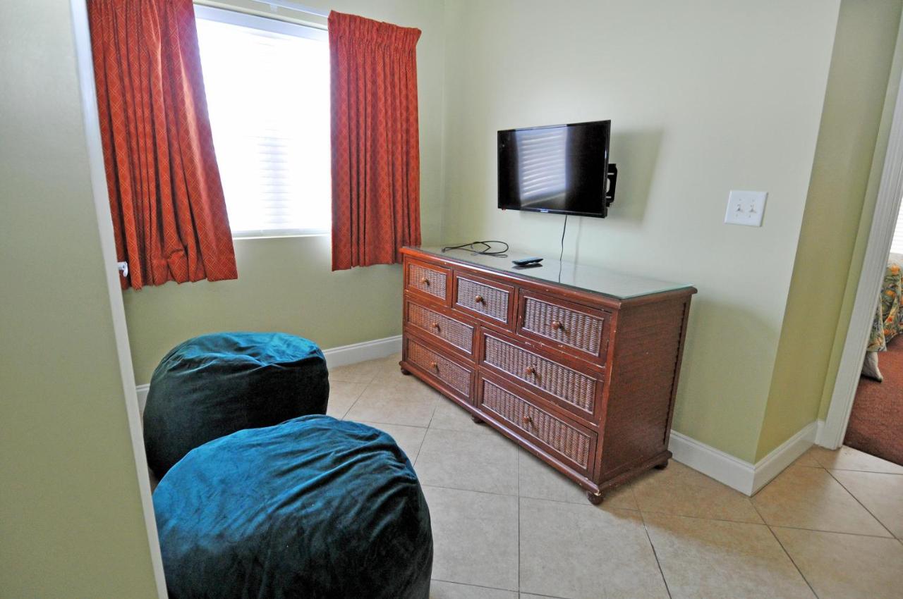  | Stunning 8 BR, New Updates, Walk to Beach Bars, Main Street
