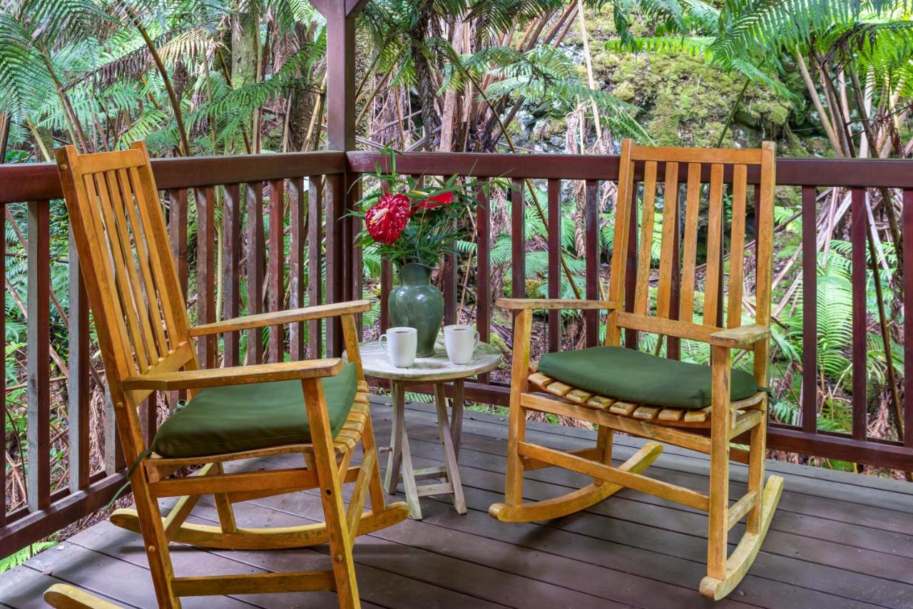 | Volcano Village Lodge