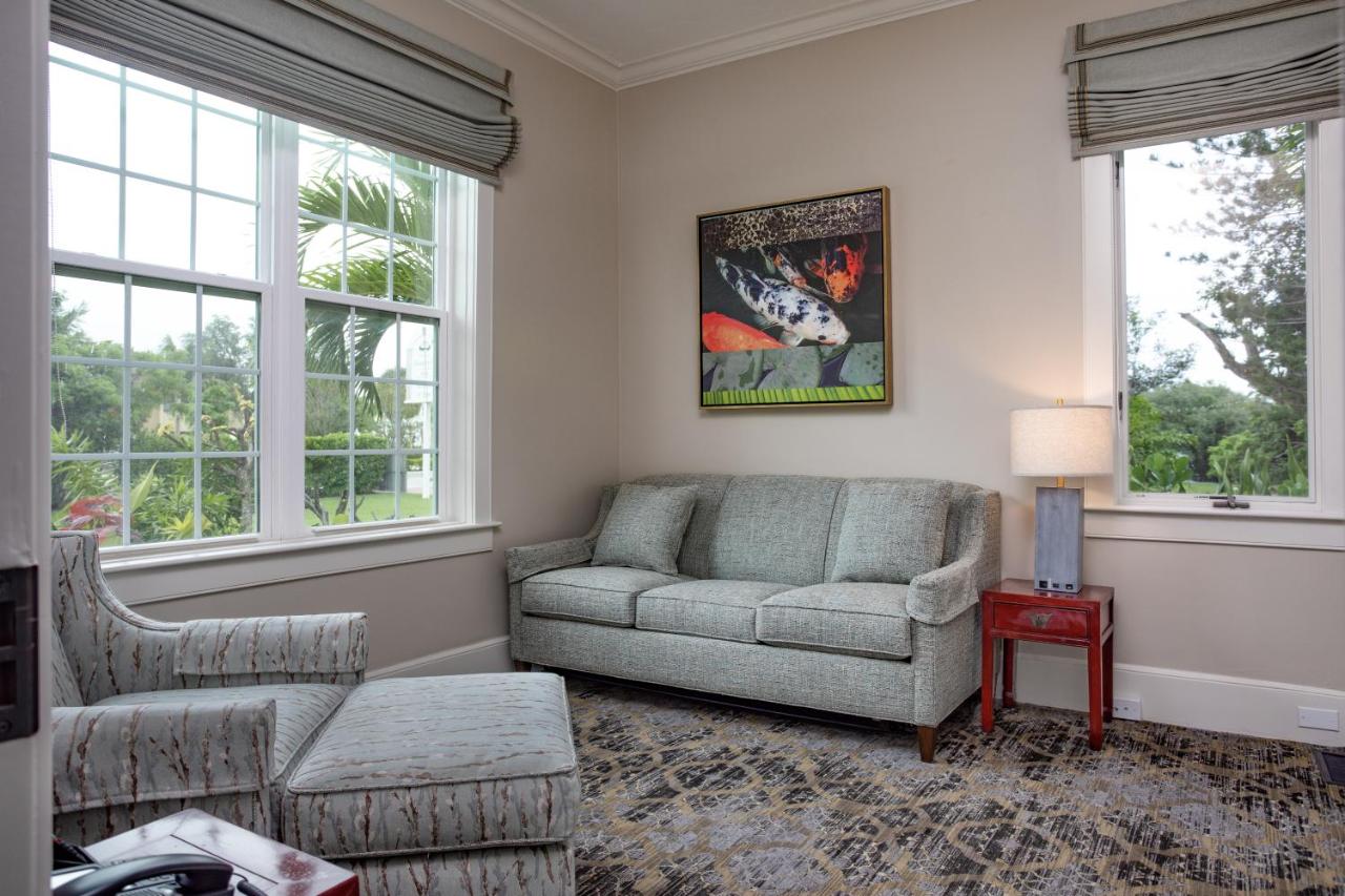 Two-Bedroom Suite at Shangri-La Springs