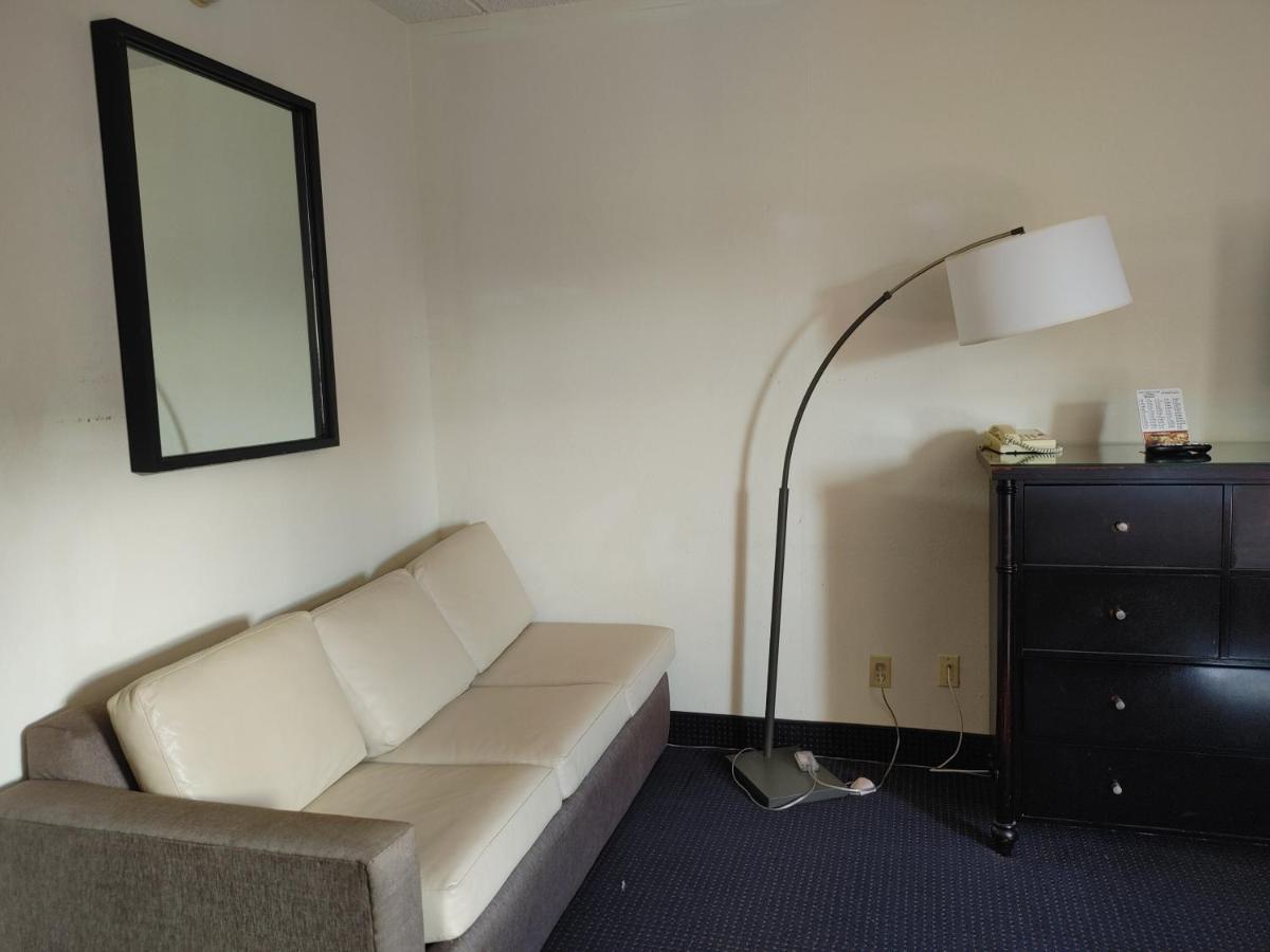 King Suite at Hotel Pigeon Forge