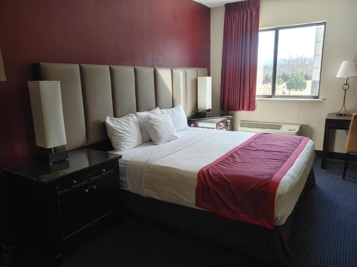 | Hotel Pigeon Forge