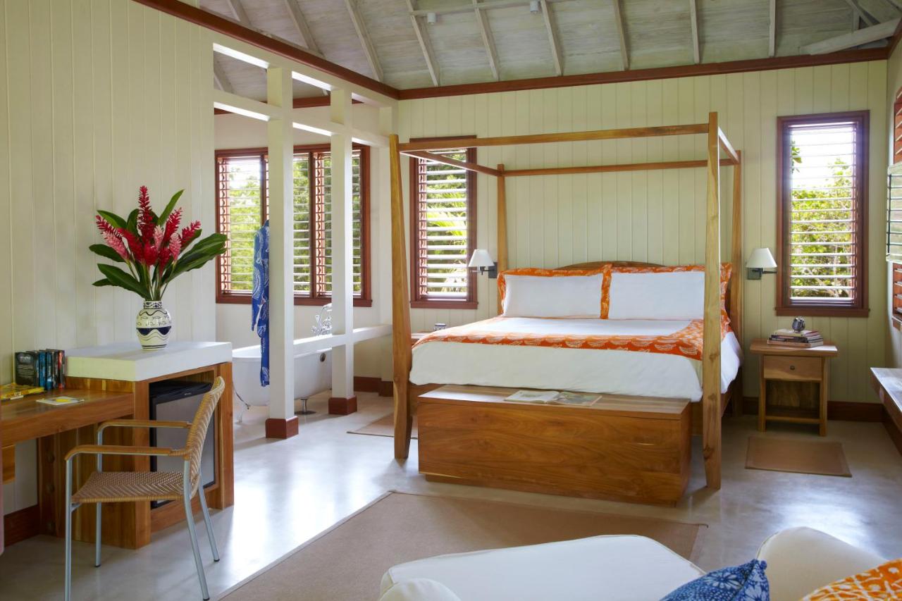 One King Bedroom Beach Villa at GoldenEye Resort