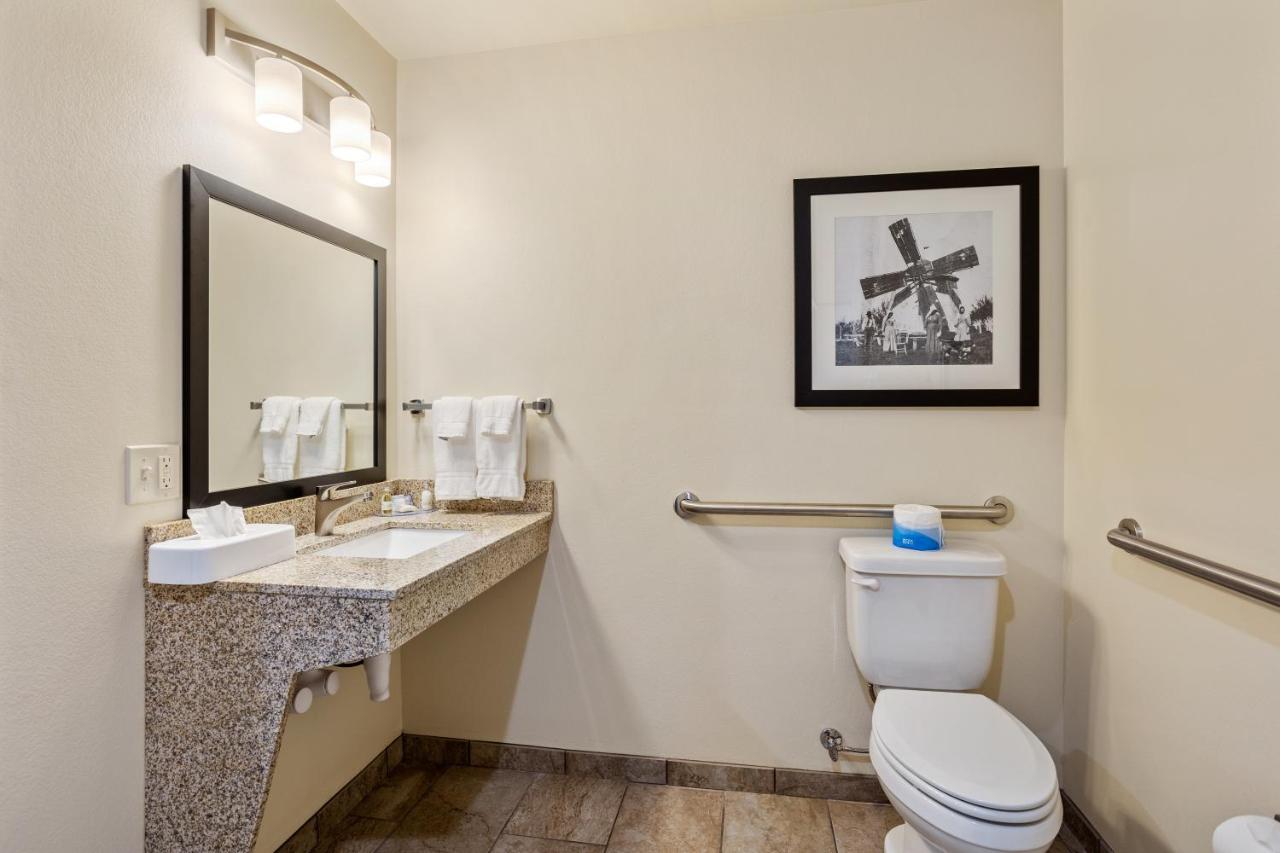 Family Room - Disability Access at Cobblestone Hotel & Suites-Little Chute