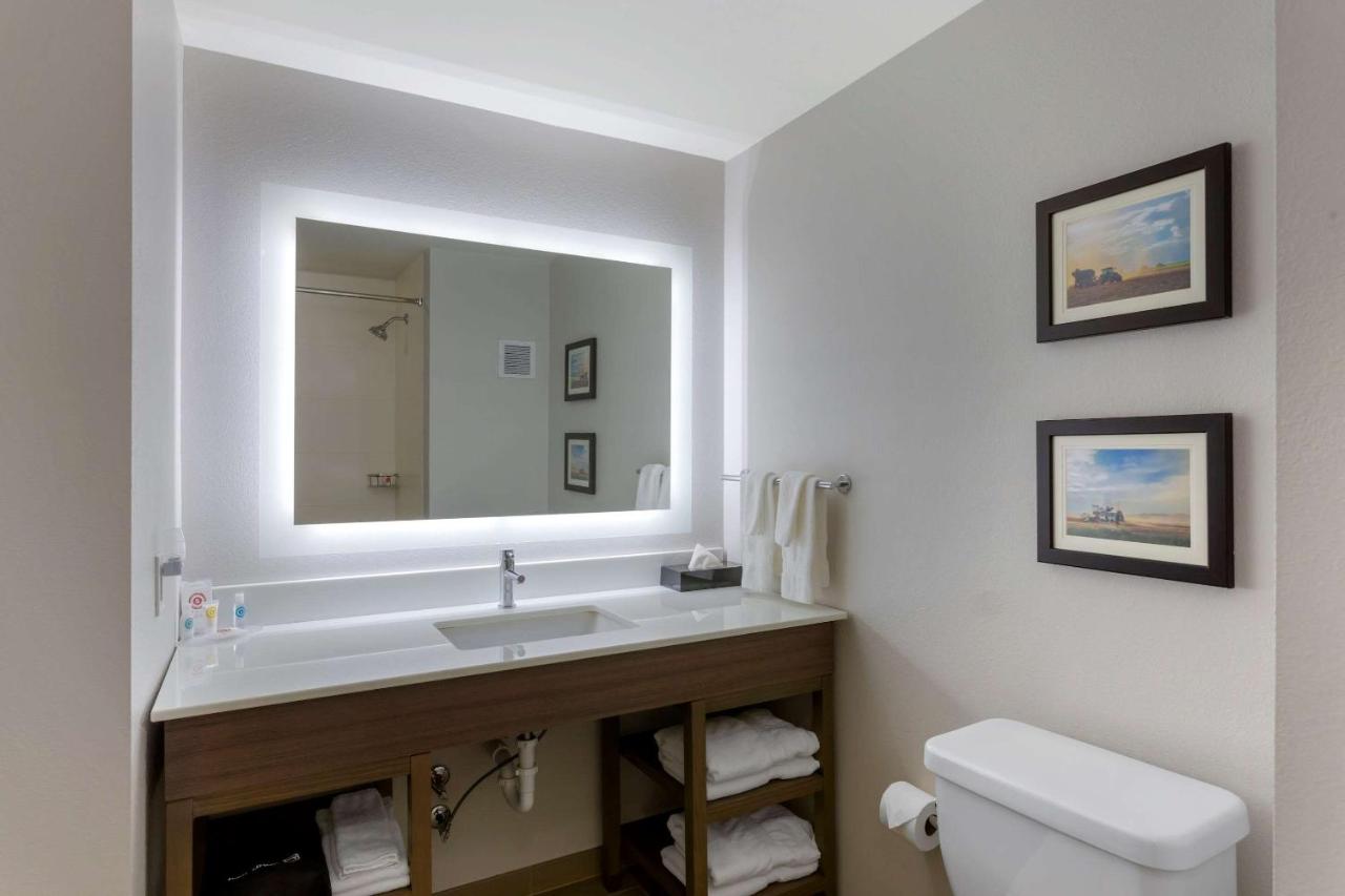 Standard Queen Room with Two Queen Beds - Non Smoking at Comfort Inn Jonesboro Central
