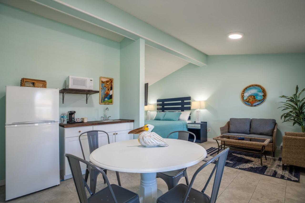  | Salt Air Inn & Suites